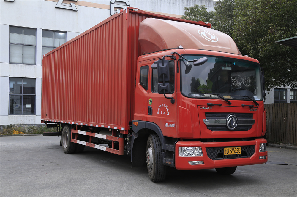 7.2m双飞翼车