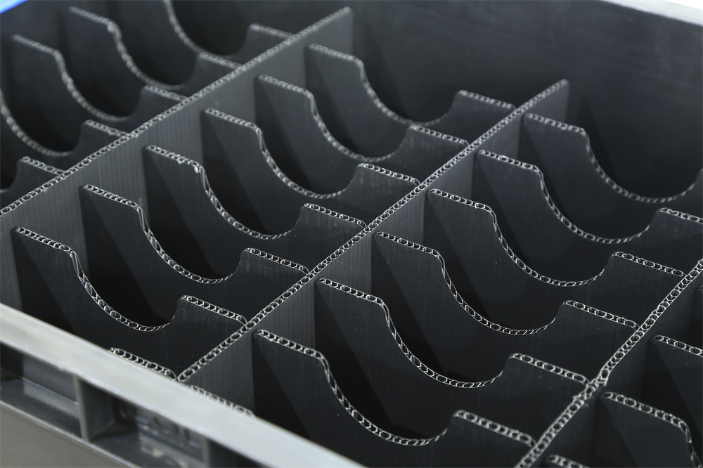 带防尘帘周转箱